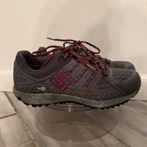 Columbia Conspiracy III OutDry Hiking Shoe Grey & Magenta